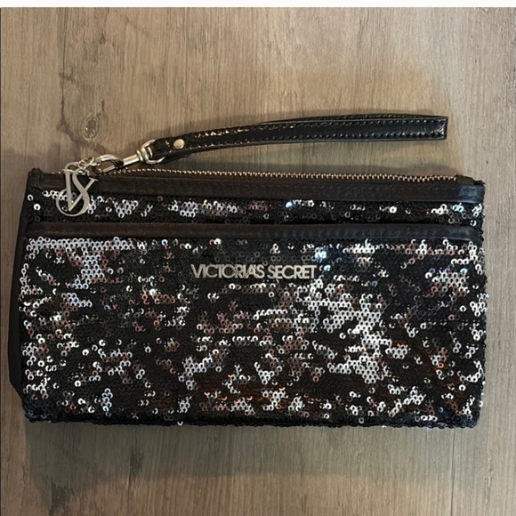 Victoria's Secret Black and Silver Sequin Wristlet - Picture 1 of 6